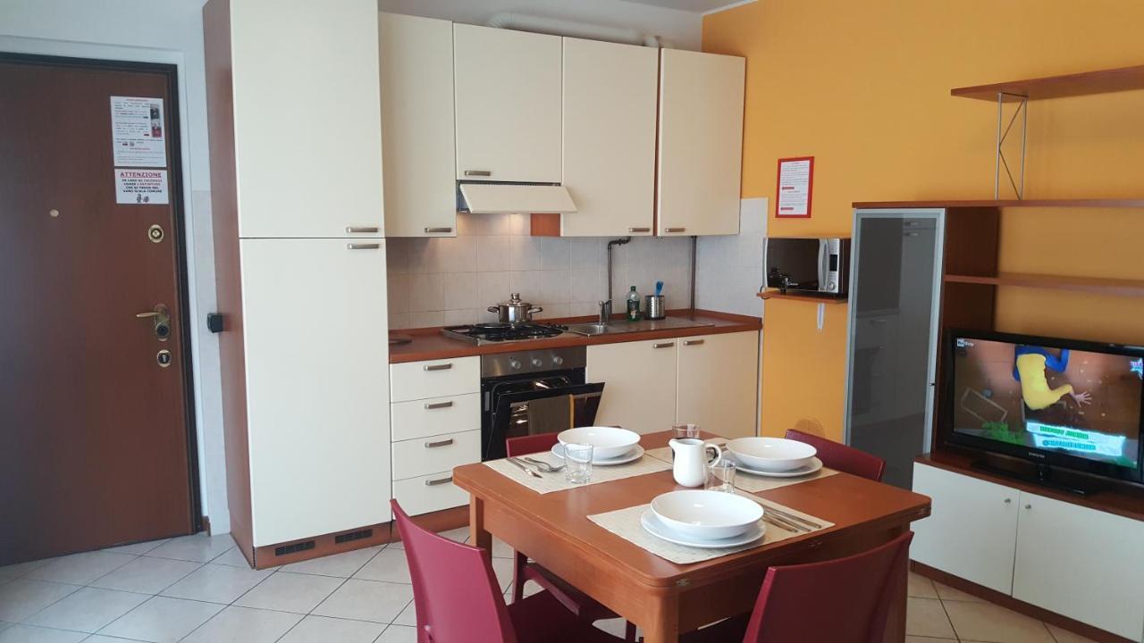 Apartamento Residenza Teodolinda Monza Exterior foto